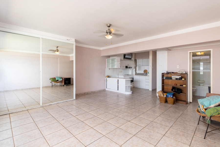0 Bedroom Property for Sale in Three Anchor Bay Western Cape